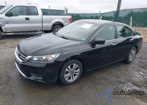 2015 Honda Accord Lx z USA, uszkodzony, nr VIN 1HGCR2F3XFA035035